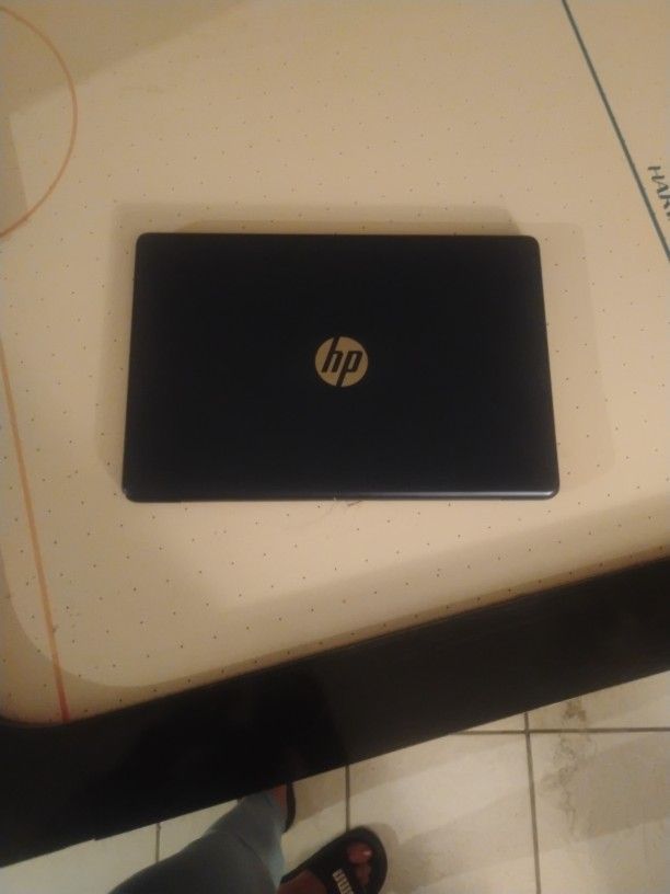 HP Stream 14" Windows 11 Laptop