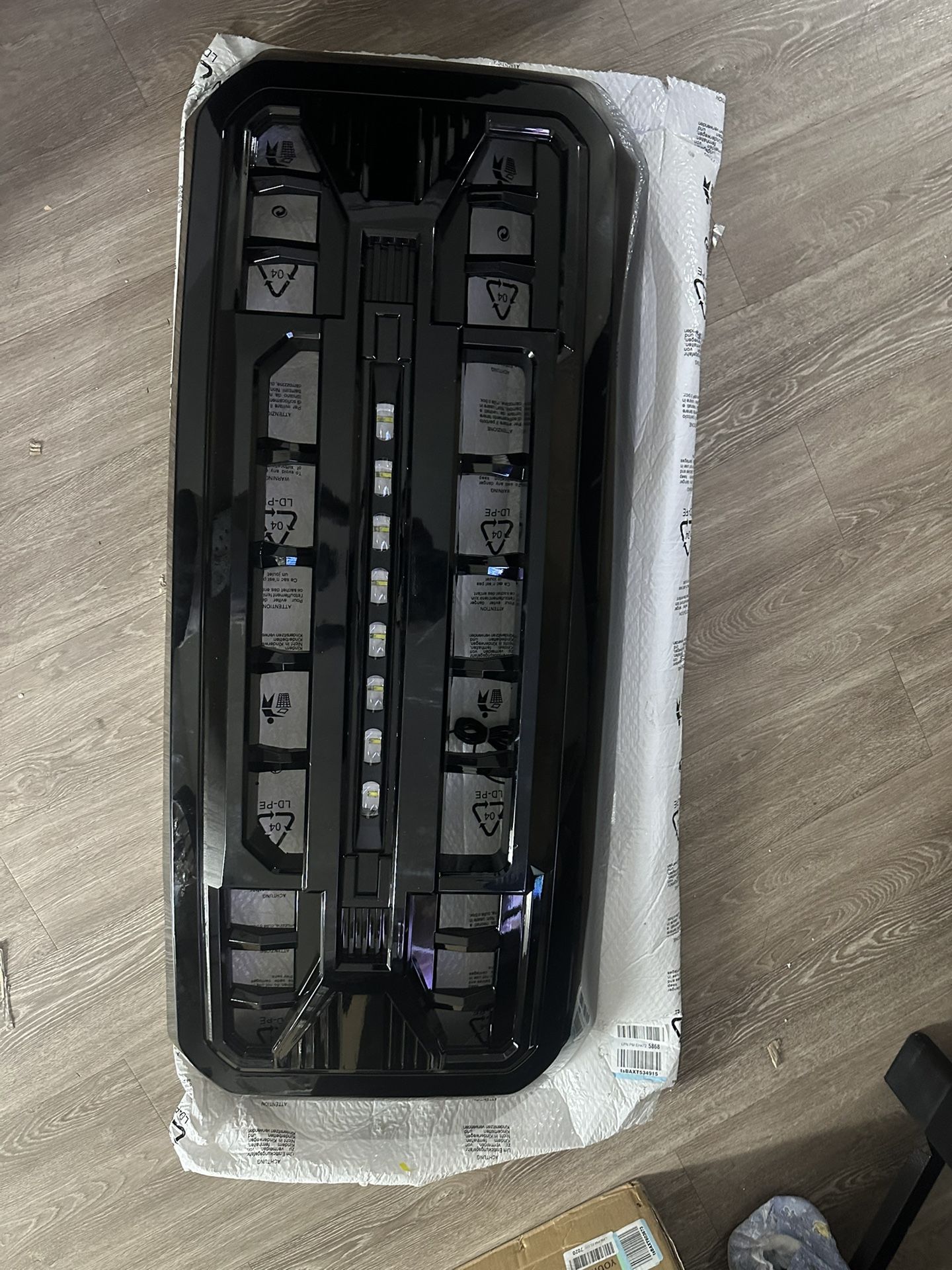 Front Grille Compatible with 2011-2016 F250 F350 F450 F550