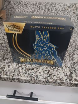 Mega Lucario ETB