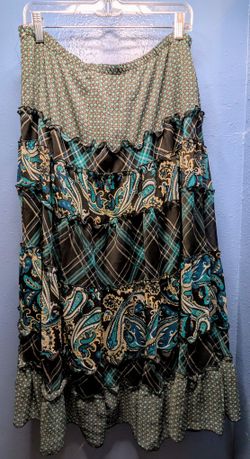 Notations women's plus size M floral paisley plaid layered long maxi skirt