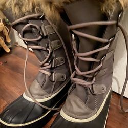 Duck Boots