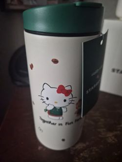 Hello kitty starbucks cup