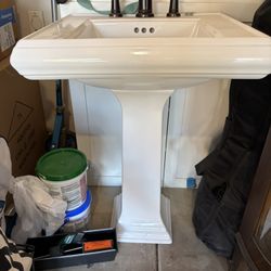 Pedestal Sink
