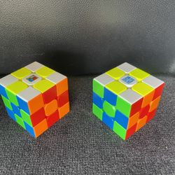 MoYu Backpack And Rubik’s Speed Cubes