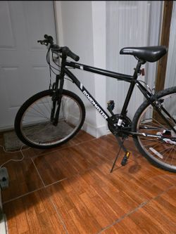 Road Roadmaster Granite Peek 26 Mountain Bike