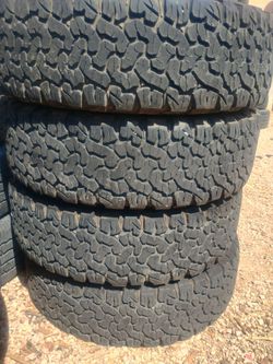 LT 245/75/17 BF GOODRICH ALL TERRAIN TA KO2 75% TREAD DOT 41/24 ALL TIRES LOAD RANGE E SET OF 4 MATCHING TIRES EXCELLENT CONDITION LIKE NEW