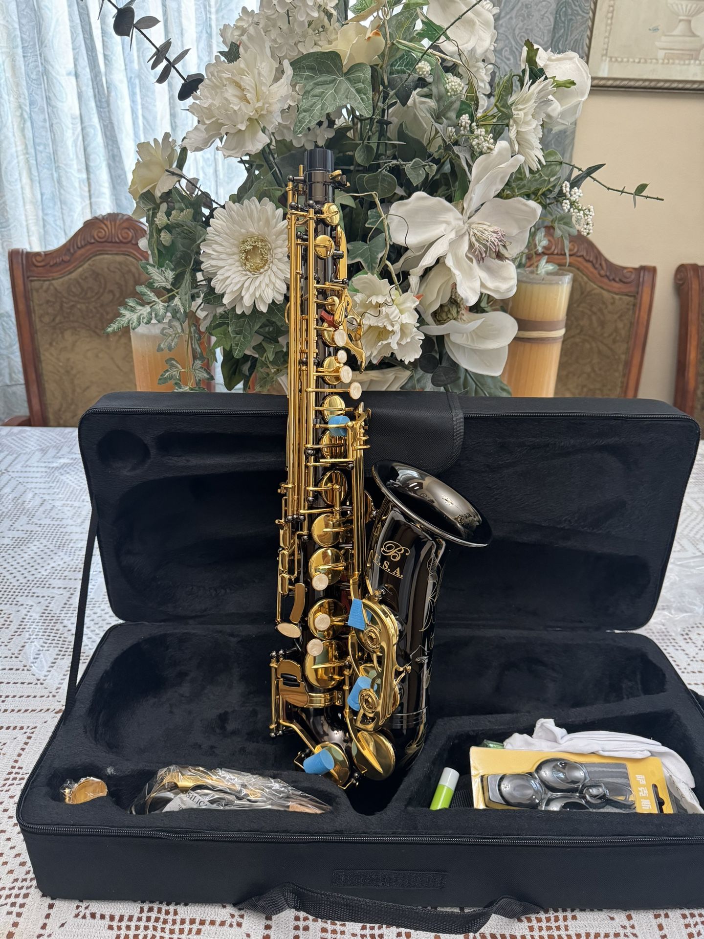 B USA Alto Saxophone 