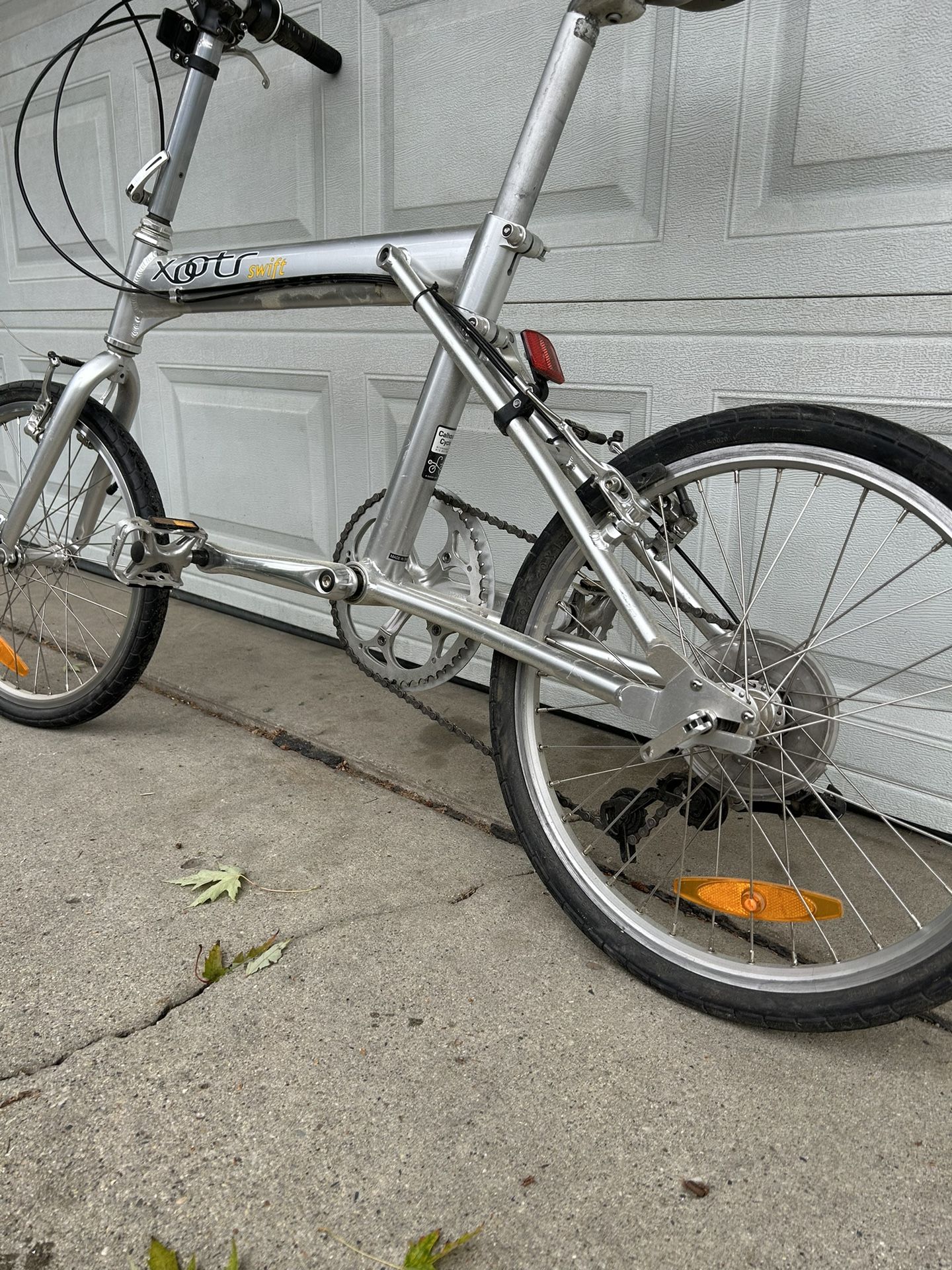 XOOTR Swift folding Bike for Sale in Chicago IL OfferUp