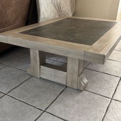 Rectangular Cocktail table