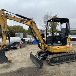 Bobcat Tree Chipper