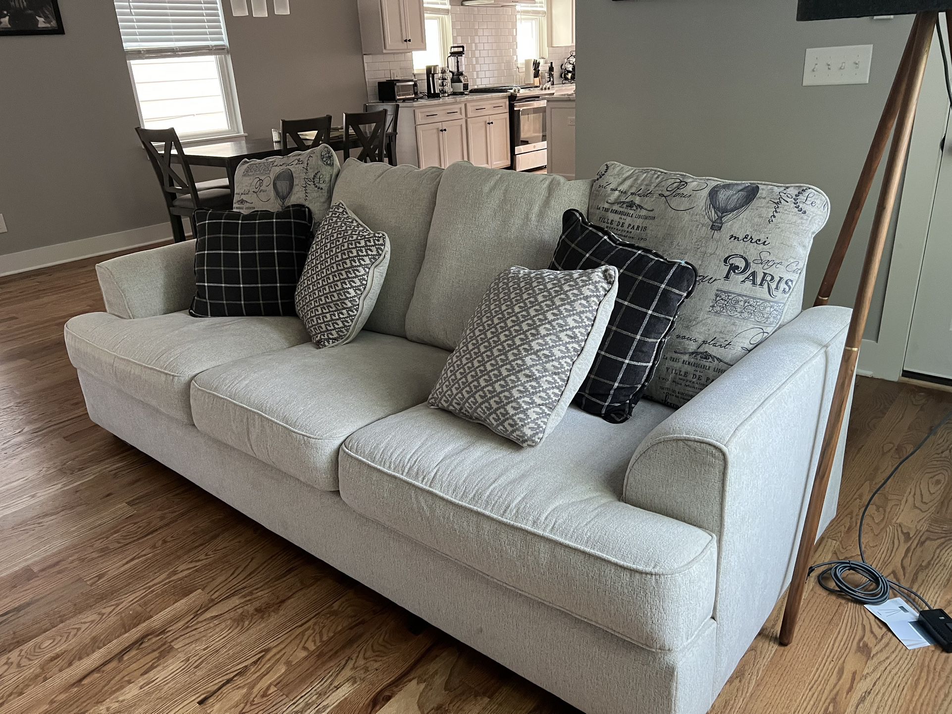 Luxury Contemporary Chenille Living Room Sofa- brand new!!!