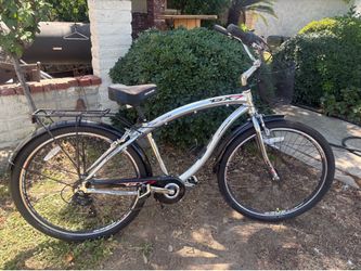 29” Genesis GX 7 beach cruiser bike in good shape