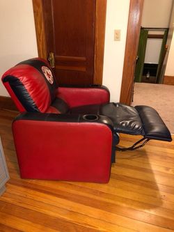RED SOX LEATHER RECLINER