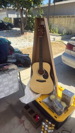 Guitarra Nueva 80