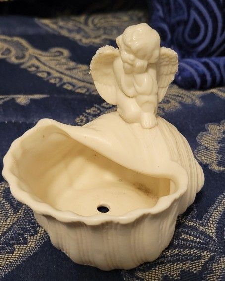 Vintage Seashell Cherub Planter * Trinket * Winged Angel * 4.5"