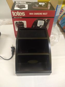 Totes Mini Charging Station