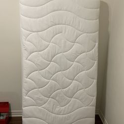 Sealy Twin Mattress with Sleep Zone cover