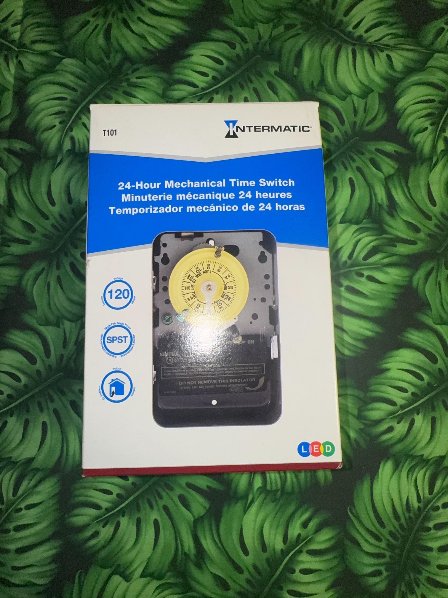 T103 Series DPST 24-Hour Mechanical Time Switch with Enclosure Sealed Timer