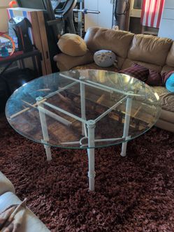 Glass round table