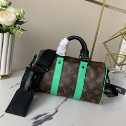 Louis Vuitton Keepall Icon Bag