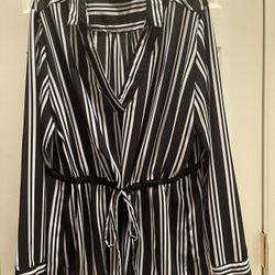 Women’s Black & White Striped Tunic Blouse (L)