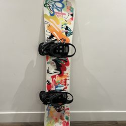 Women’s Forum Snowboard - 148cm w/  Travel Bag