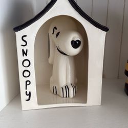 Snoopy And Charlie Brown, Custom Crafted Ceramics