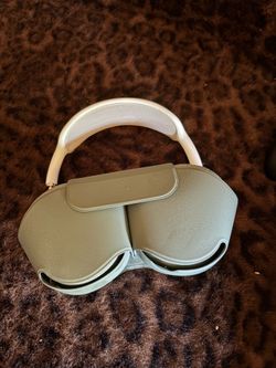 apple airpod maxes