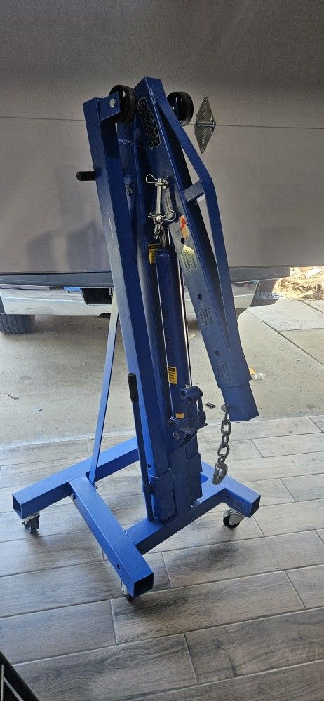 Engine Hoist, Like New