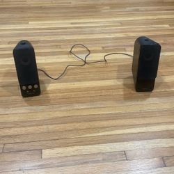 CREATIVE speakers 