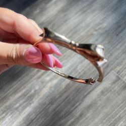 kate spade ny love notes take a bow bangle 
