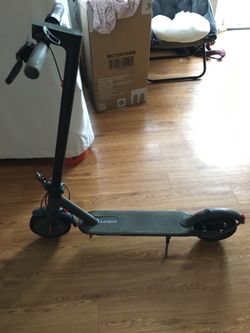 Electric scooter