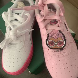 Girls Pumas 