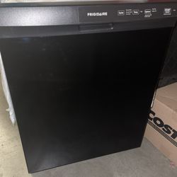 black Frigidaire Dishwasher 
