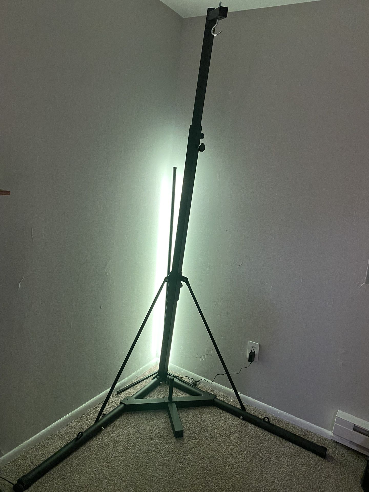 Heavy Bag Stand - Adjustable Height (No Bag Included)