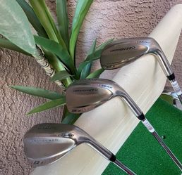 Wilson Sole Grind Harmonized Wedge Set 52*8*/ 56*12* / 64* 8* RH Steel Shafts