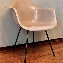 1970s Charles Eames for Herman Miller Shell Armchair