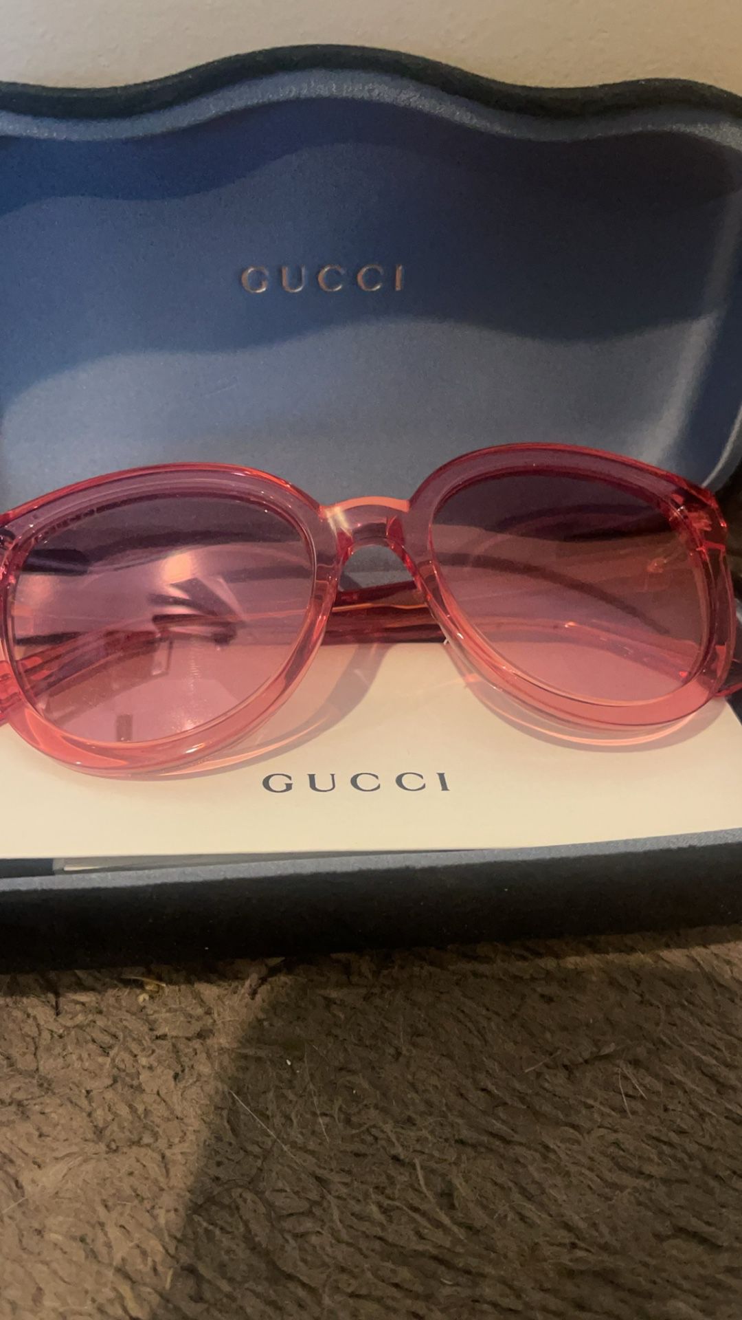 Sale!!! Gucci sunglasses 