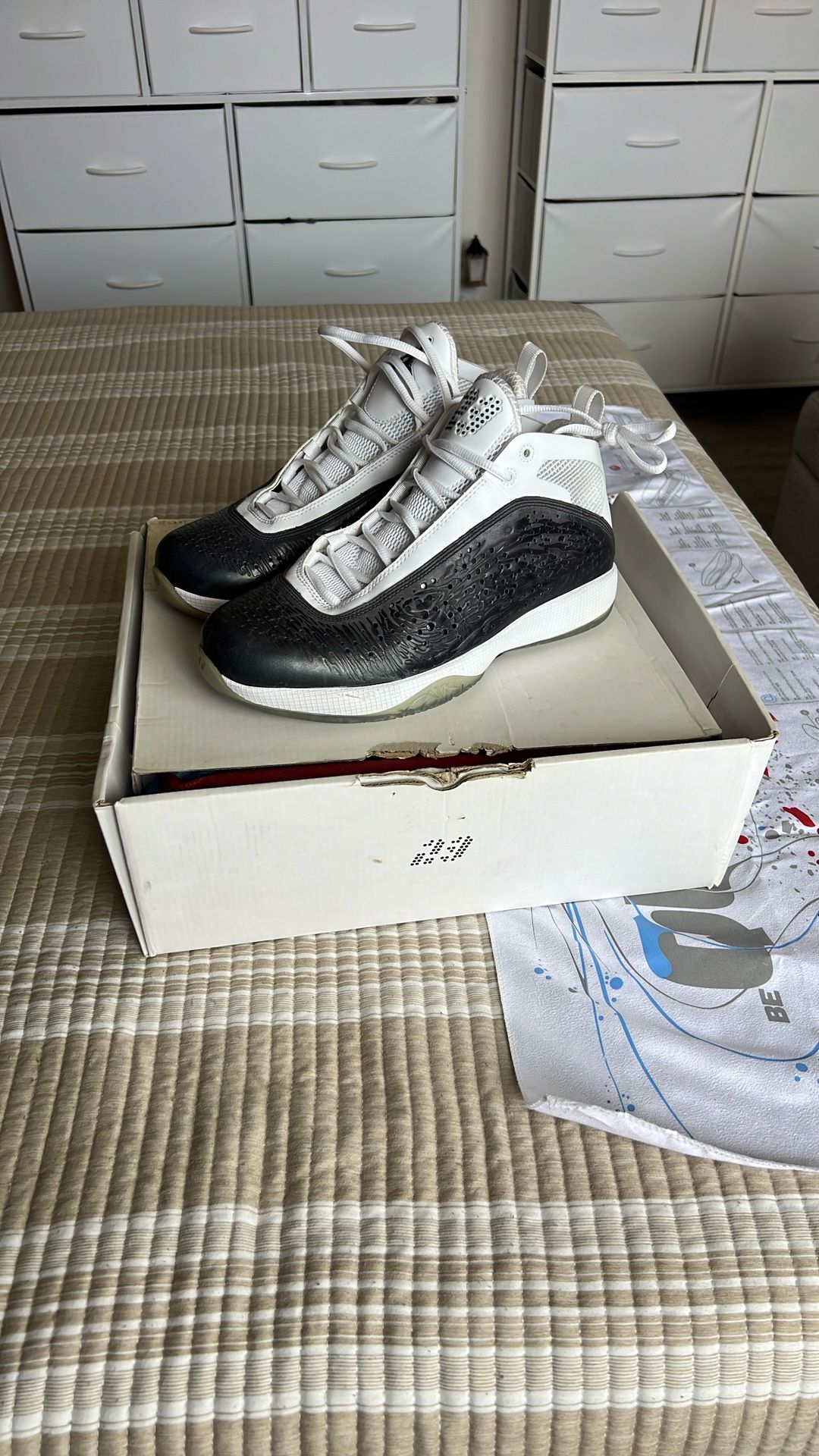 Size 9 - AIR JORDAN 2011 WHITE/BLACK- ANTHRACITE 436771 101 NEW DS OG BOX