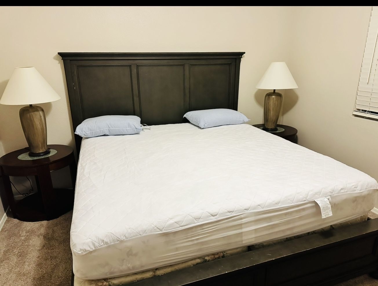 King Size Bed With Mattress And Box Spring And Side Tables And Lamps