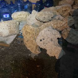 Large, Holy Limestone, Quartz, And River Rock ideal for fish tanks