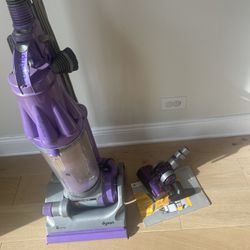 Dyson Vacuum In Perfect Working Condition  No Dogs No Smoking 