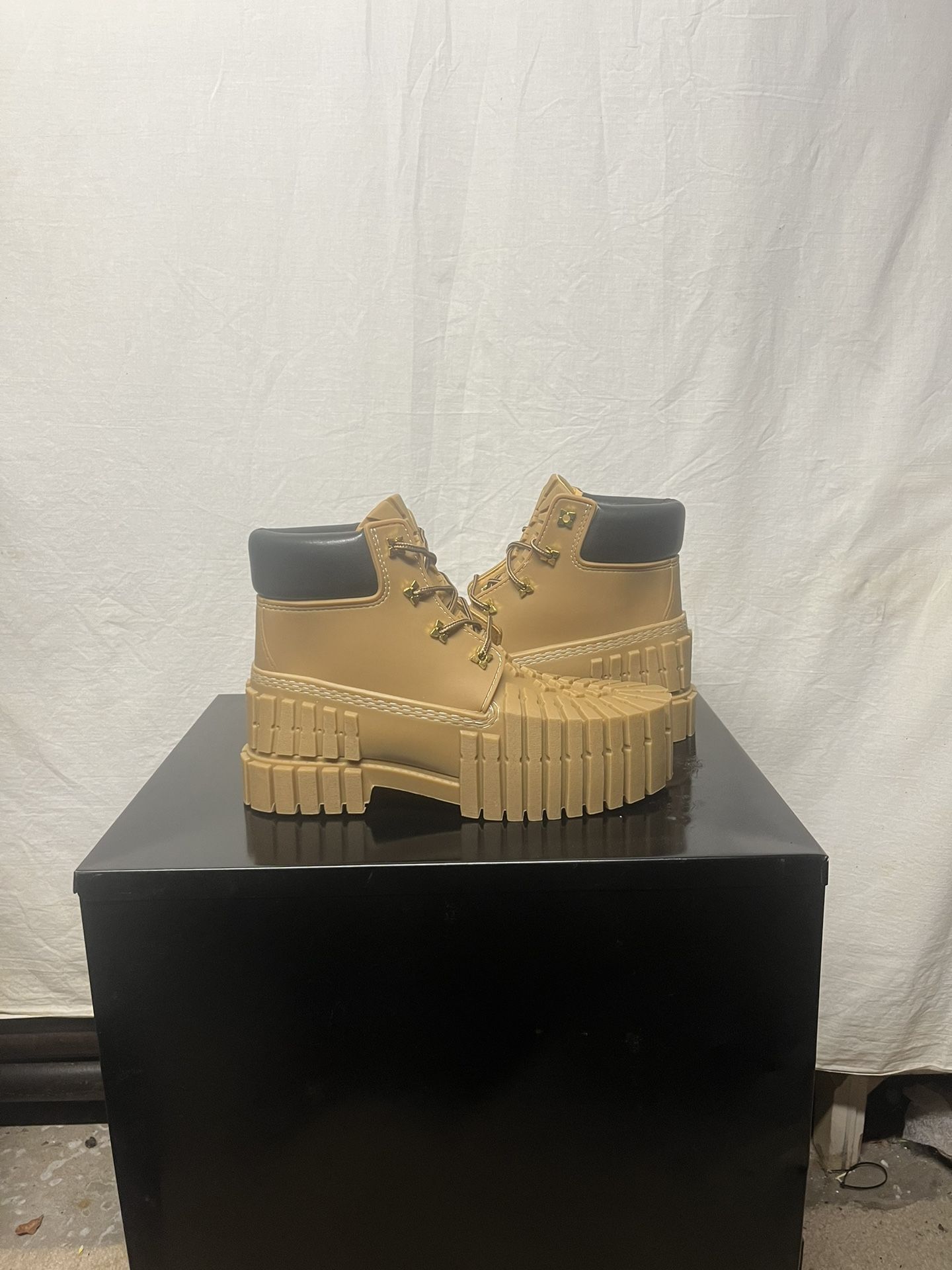 MSCHF 2x4 Boot 2024 Camel Wheat Oversized NY Timbs MSCHF 014 Size 8