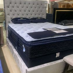AP🎉 Gray Queen Bed // Financing & Delivery 