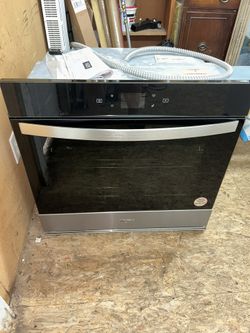 Whirlpool 30” Wall Oven**Like New 