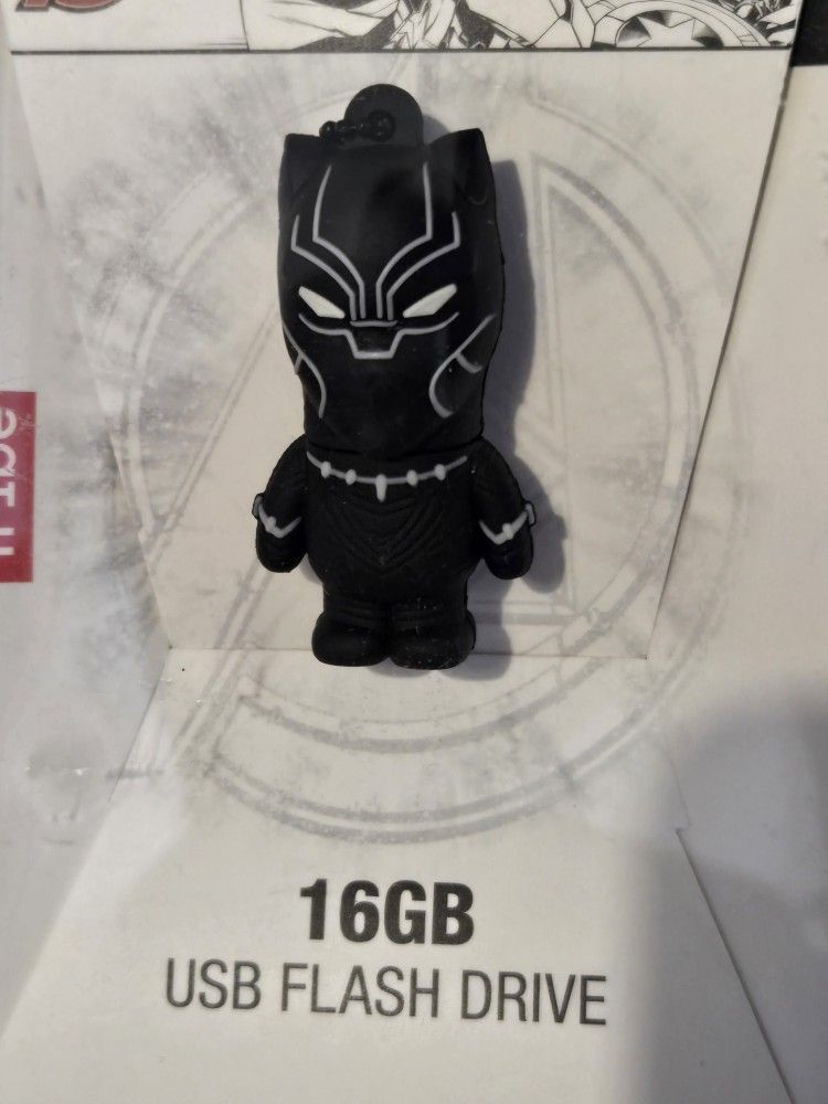 Marvel Black Panther Avengers USB Thumb/ Flash Drive 16GB 