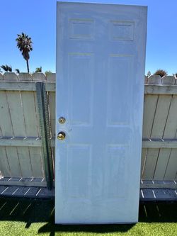 31 1/2-in x 80-in x Stanley Steel Front Door
