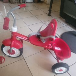 RADIO FLYER TRICYCLE
