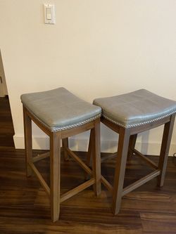 Barstools set