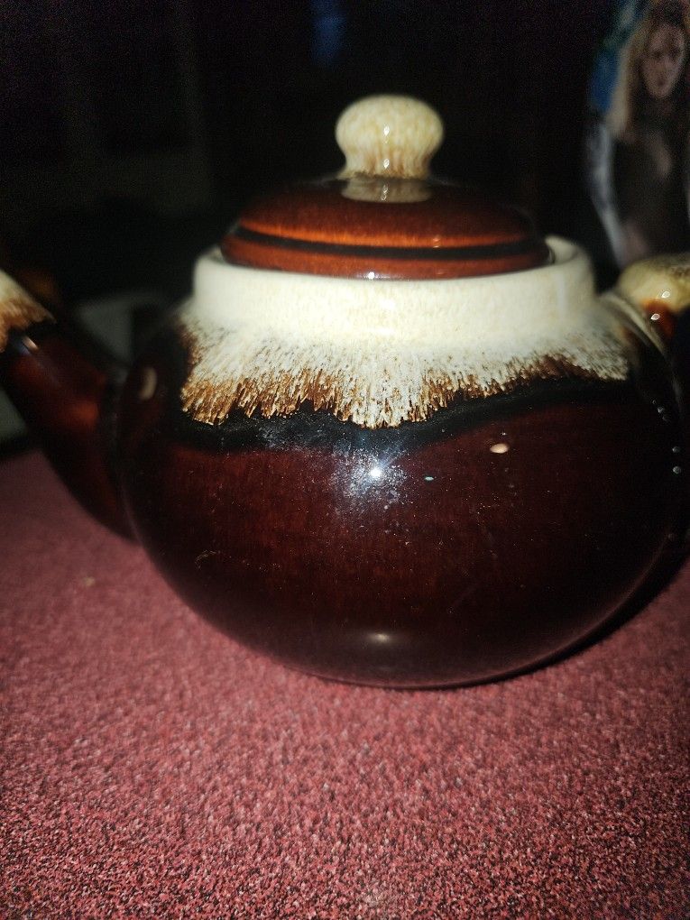 Brown Drip Teapot